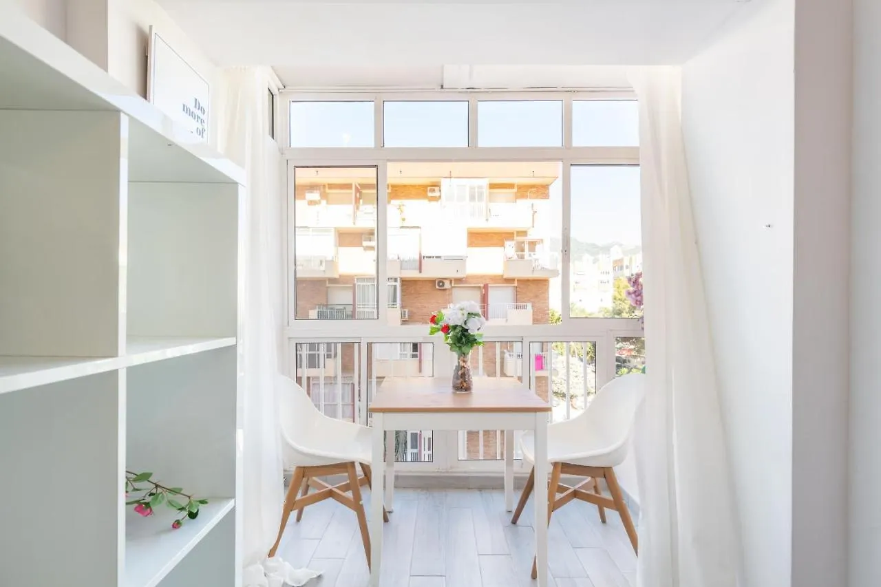 Coqueto Estudio En Benalmadena Ideal Parejas By Renthas contacts