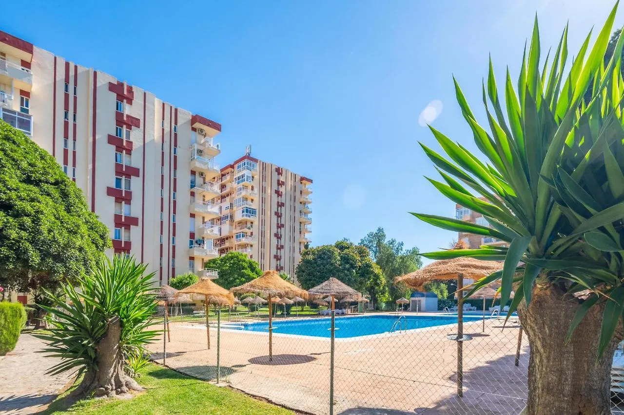 RENTHAS Benalmadena Beach Studio 0*,